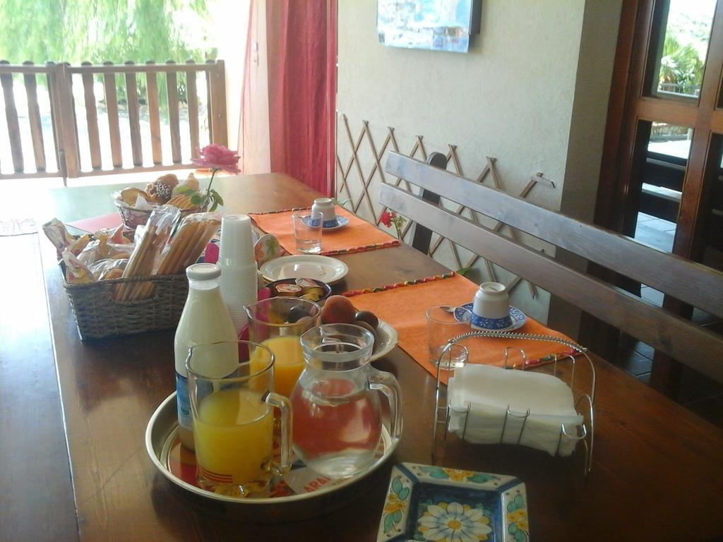 Nonnasara Bed And Breakfast Valderice Εξωτερικό φωτογραφία
